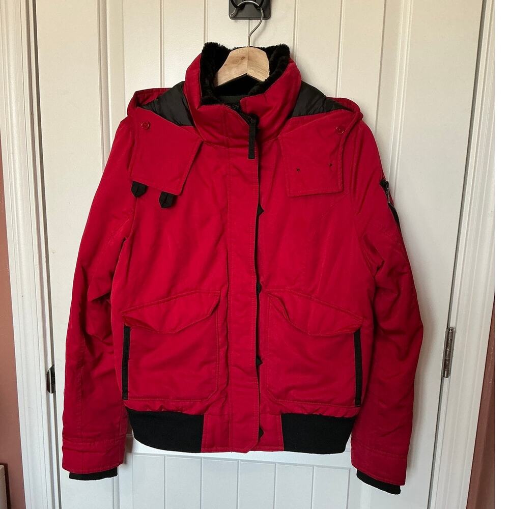 Hollister Ultimate Down Jacket Women's Medium Red/Black